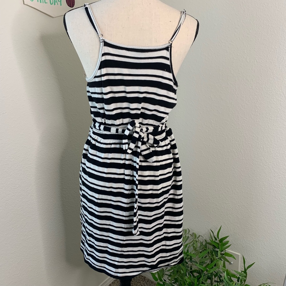 Striped sleeveless dress Universal Thread - Picture 8 of 8